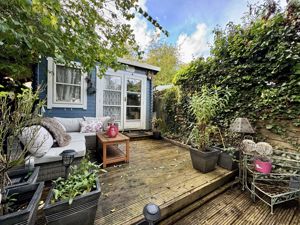 Photo 7- click for photo gallery